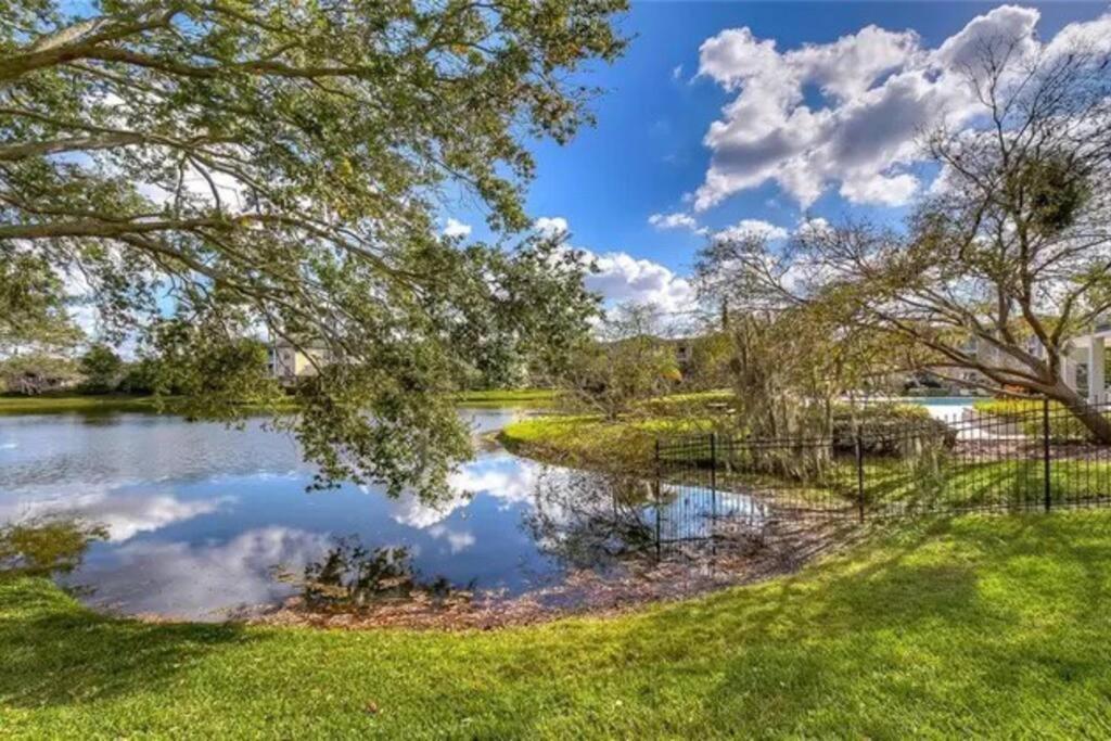 Lakeview Condo In Gated Community Tampa Eksteriør billede